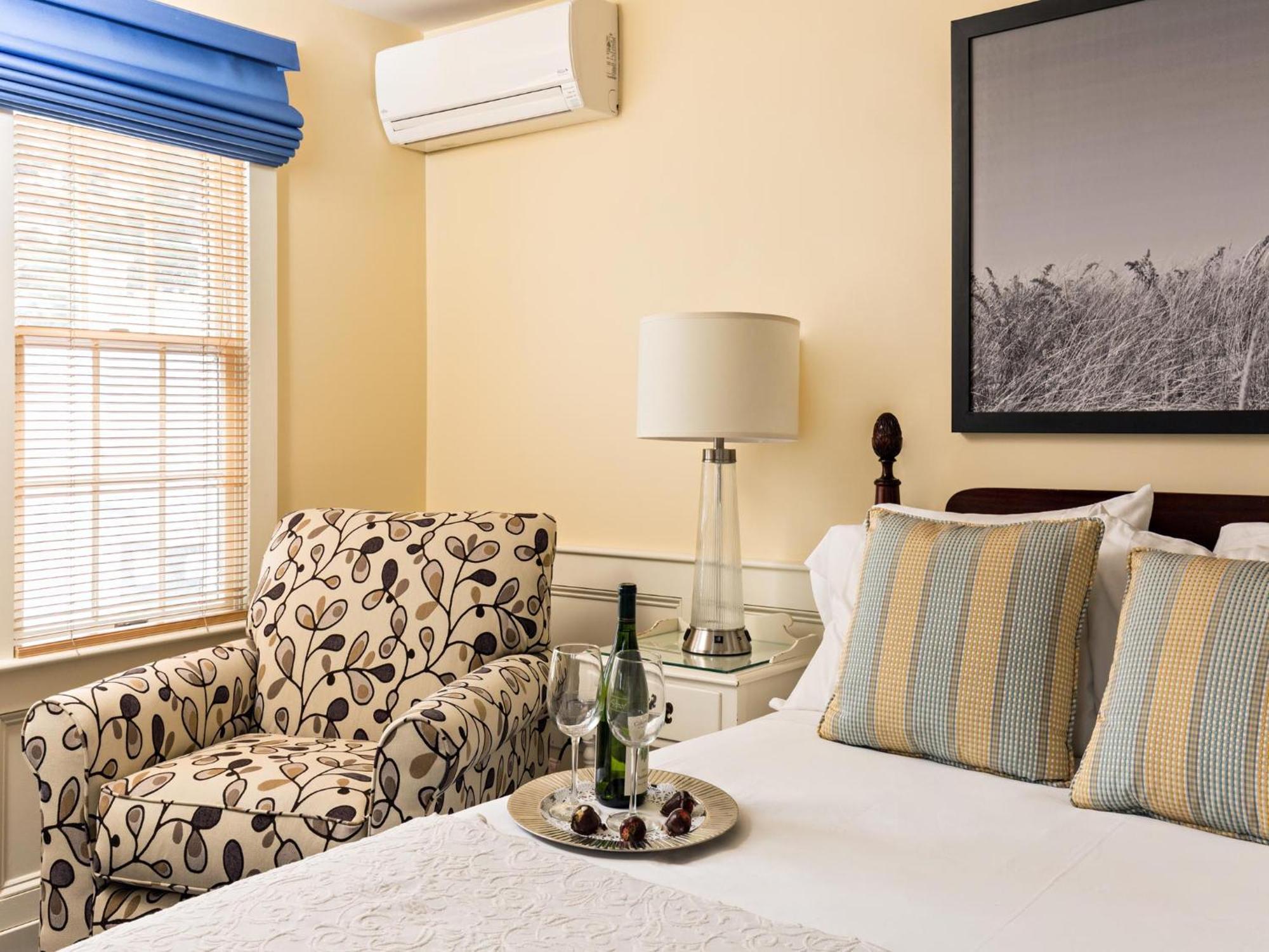 Brass Key Guesthouse Adults Only Provincetown Room photo