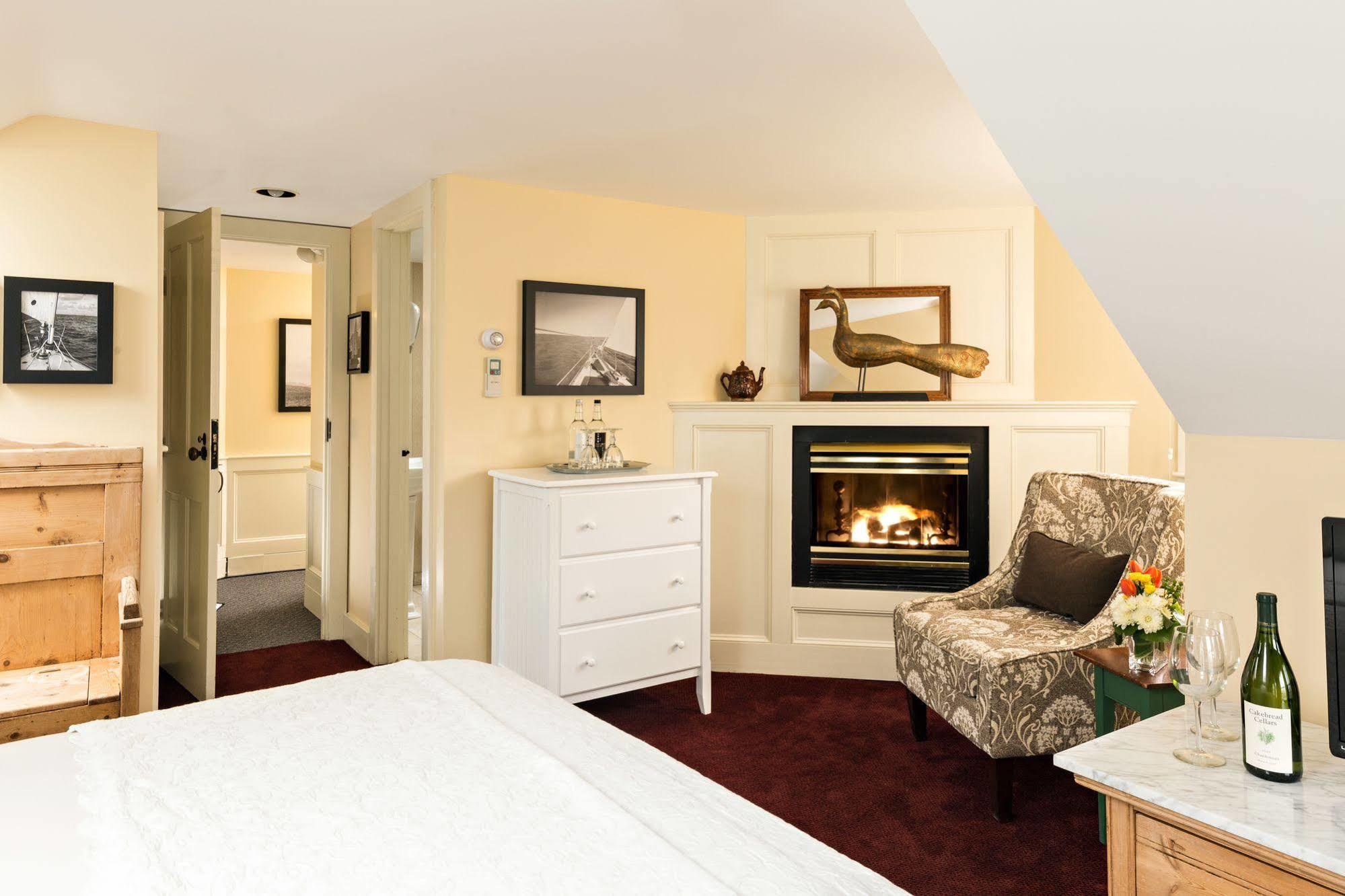Brass Key Guesthouse Adults Only Provincetown Exterior photo